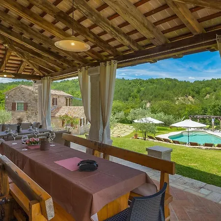 بيت للعطل Maccaroni