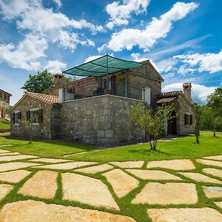 بيت للعطل Maccaroni Paz