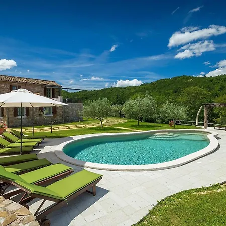 بيت للعطل Maccaroni