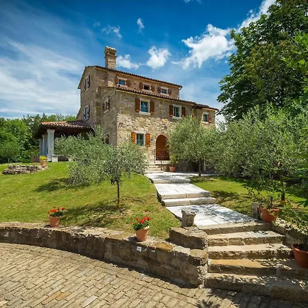 بيت للعطل Maccaroni *