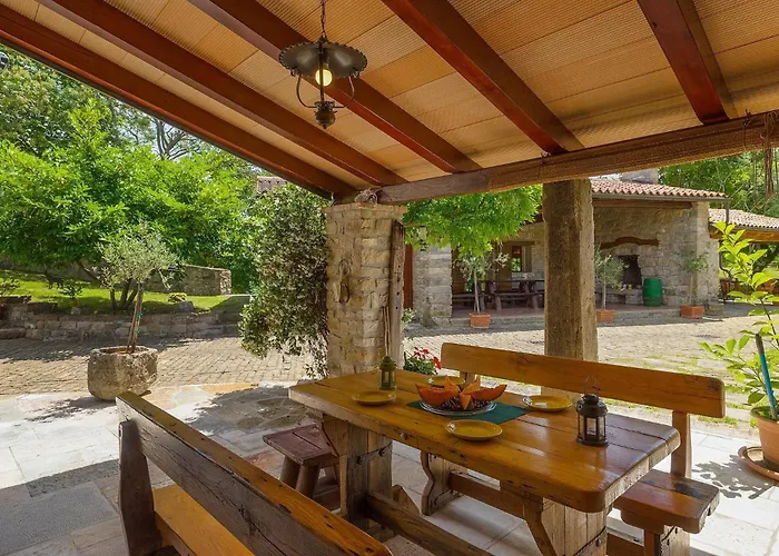 Maccaroni Tatil Evi Paz