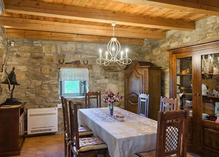 Maccaroni Tatil Evi Paz